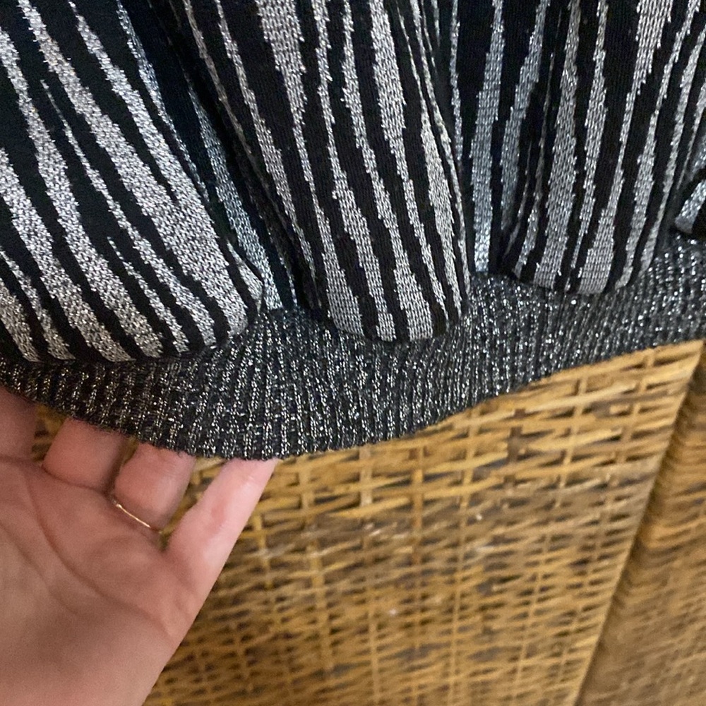 JJ Jinny Jin Vintage 80s Glitter Silver Black zebra Sweater M - Picture 2 of 7